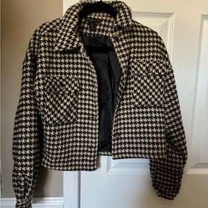 Herringbone cropped coat